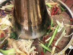 -撒拉人家.酸菜牦牛肉火锅