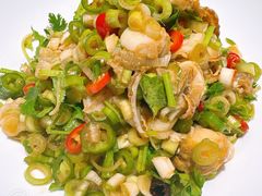 老虎菜拌手剥扇贝-开海·红岛海鲜虾水饺(石老人店)