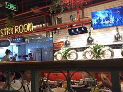 -钦瓦台时尚自助餐厅(银泰城店)