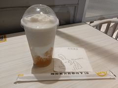 龙眼椰青雪沙-满记甜品(静安大悦城店)