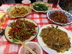 -饶品富牛魔王辣味烧菜馆(船山路总店)