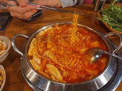 经典部队火锅-包装马车·韩国料理·포장마차