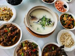 -天乐农家鱼头王(天目湖店)