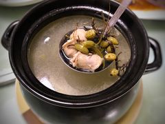 石橄榄小肠汤-鑫悦楼煎蟹·16年海鲜大排档