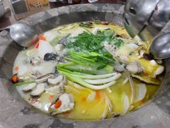 -抚仙湖野生菌石锅鱼(腾冲总店)