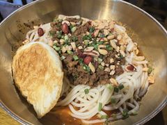 -聚合鑫东北熏酱熟食麻辣面(长阳店)