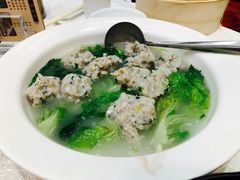 白灼时菜鲮鱼丸-龙的酒楼·手工早茶·顺德菜(近良路店)