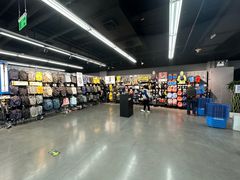 -迪卡侬(西三旗店)