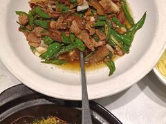 -绿草地·湘菜(酃湖师院店)