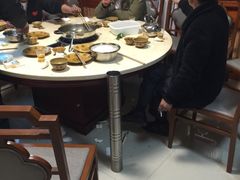 -黄利砖万峰林布依特色酸笋牛肉馆