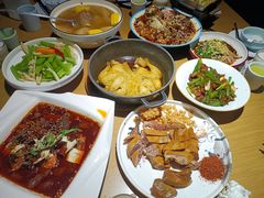 -卞氏菜根香(青羊万达店)