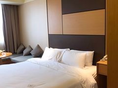 -全季酒店(成都春熙路IFS国金中心店)