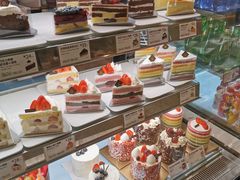 -巴黎贝甜(华堂新辰汇店)