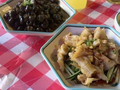 -顶峰夜宴·龙虾烧烤大排档(九江学院店)