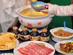 -金龙·打边炉(南京西路店)