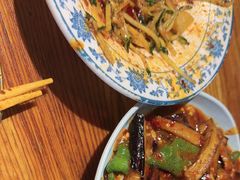 -柴窝堡22号传承新疆菜·新疆辣子鸡
