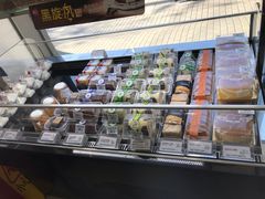 面包甜点陈列柜-85度C(北京八角物美店)