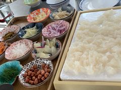 -渔顺生·顺德鱼生·粥底火锅·桑拿鸡(渔人码头店)