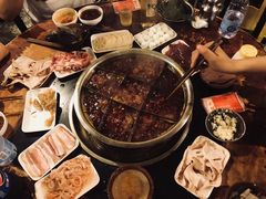 -邓莽子老火锅(中兴路总店)