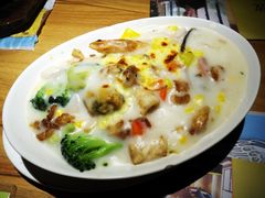 芝士焗海鲜饭-卡朋西餐(较场西路店)