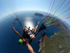 -费特希耶滑翔伞