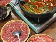 -黔有有贵州酸汤夺夺粉火锅(五味十字店)