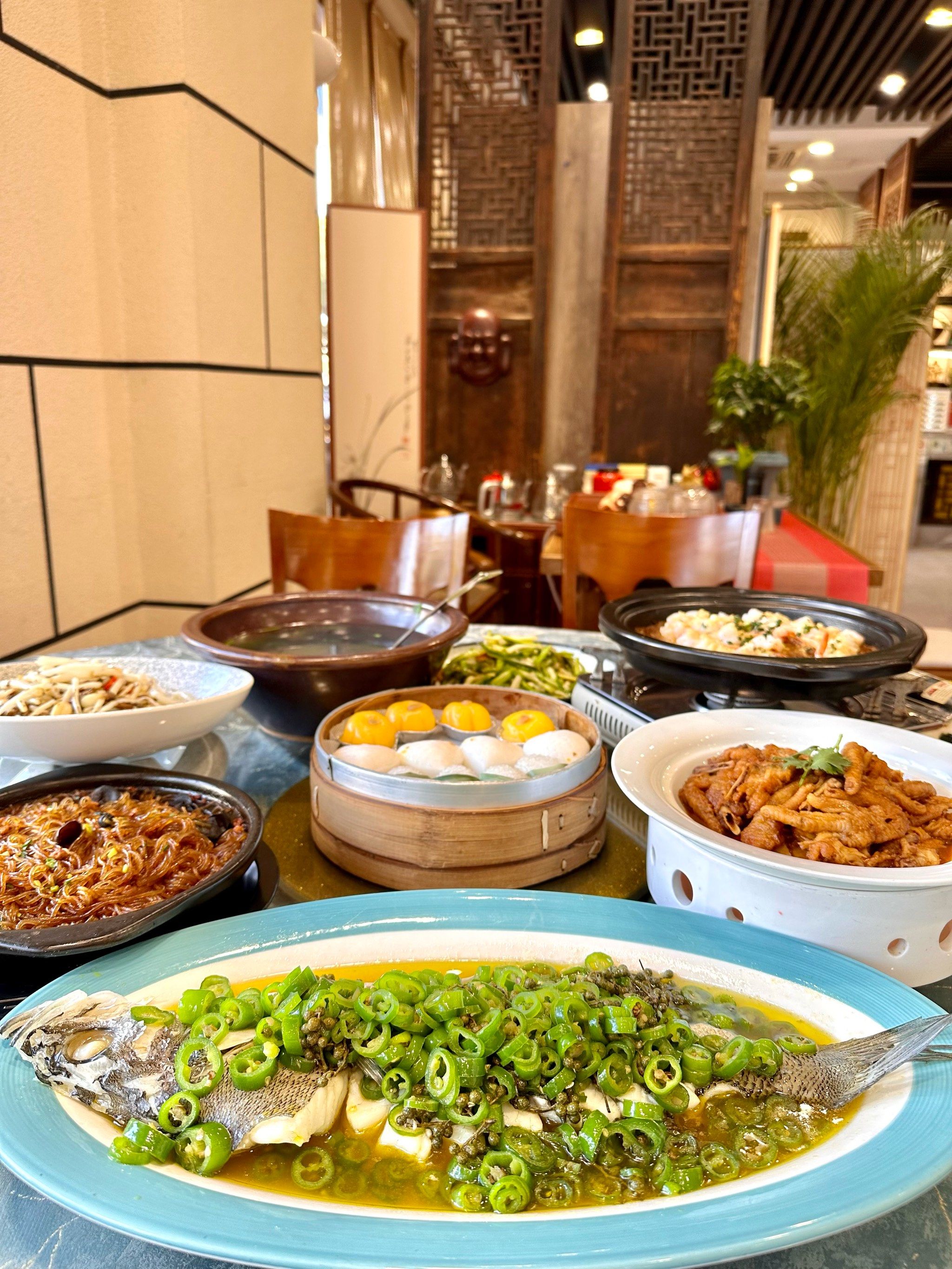 街头新鲜事速递#城市吃喝玩乐地图