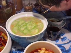 -川流不息·地道川菜·小龙虾(新松江路店)