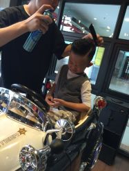 -PE SALON