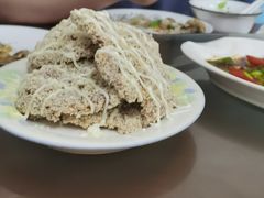 -胡子饮食店