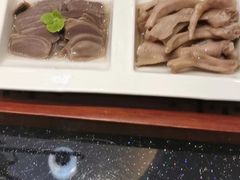 -香山湖家家宴(中山陵店)