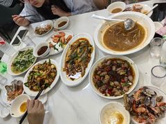 -健跳小海鲜(人民路店)
