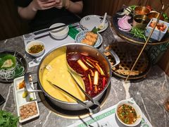 金牌花胶浓汤鸡煲-禄婶鸡煲·打边炉