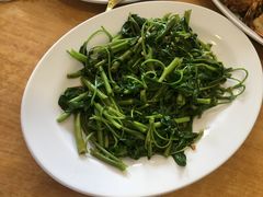 -ZF Seafood Restaurant 卓峰海鲜餐