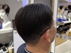 -LAQUEEN 时尚健康假发(万象城总店)