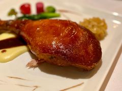 脆皮烤乳猪-蝶舍·MAISON PAPILLON