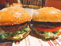 火烧牛肉特堡-The Habit Burger Grill 哈比特汉堡(复兴soho店)