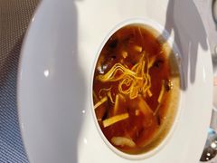 酸辣汤-天宝阁中餐厅(北京瑞吉酒店)