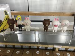 -line friends(明洞旗舰店)