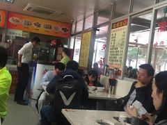 -华威达牛庄(黄埔大道西店)