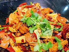 -小山城麻辣香锅(新邻生活广场店)