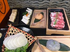 -湊湊火锅·茶憩(上海合生汇店)