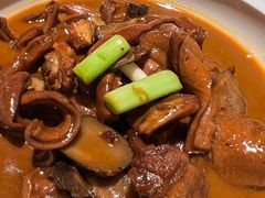 老鸡花菇焖猪肚-庐灶江南·江南菜·四合院Bistro(东直门雍和宫·原华侨宾馆店)