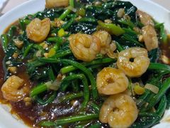 -老码头黑皮肘子锅包肉(赣水路店)