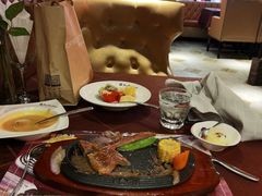 -尊品牛排(恒峰店)