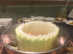 -得意咚瓜·顺德鱼生·冬瓜火锅(深圳首店)