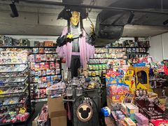 -seed station 中古玩具店(北投购物店)