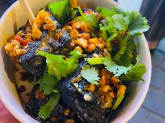 -黑色经典臭豆腐·湖南特产(坡子街店)