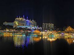 -东南亚风情赶摆街夜市