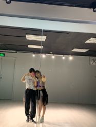 点击看大图 -TOMBOY爵士舞韩舞舞社